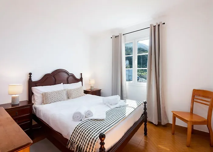 Jardim By Galmi * Sao Vicente (Madeira)